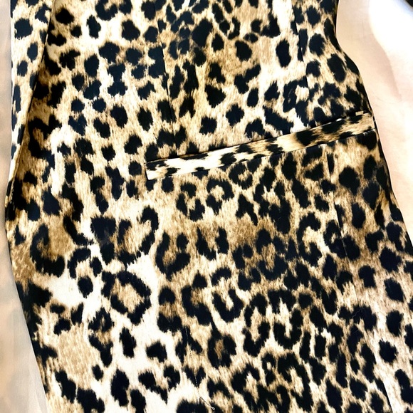 NWOT Express Leopard Print Blazer 3/4 sleeve - Picture 5 of 7